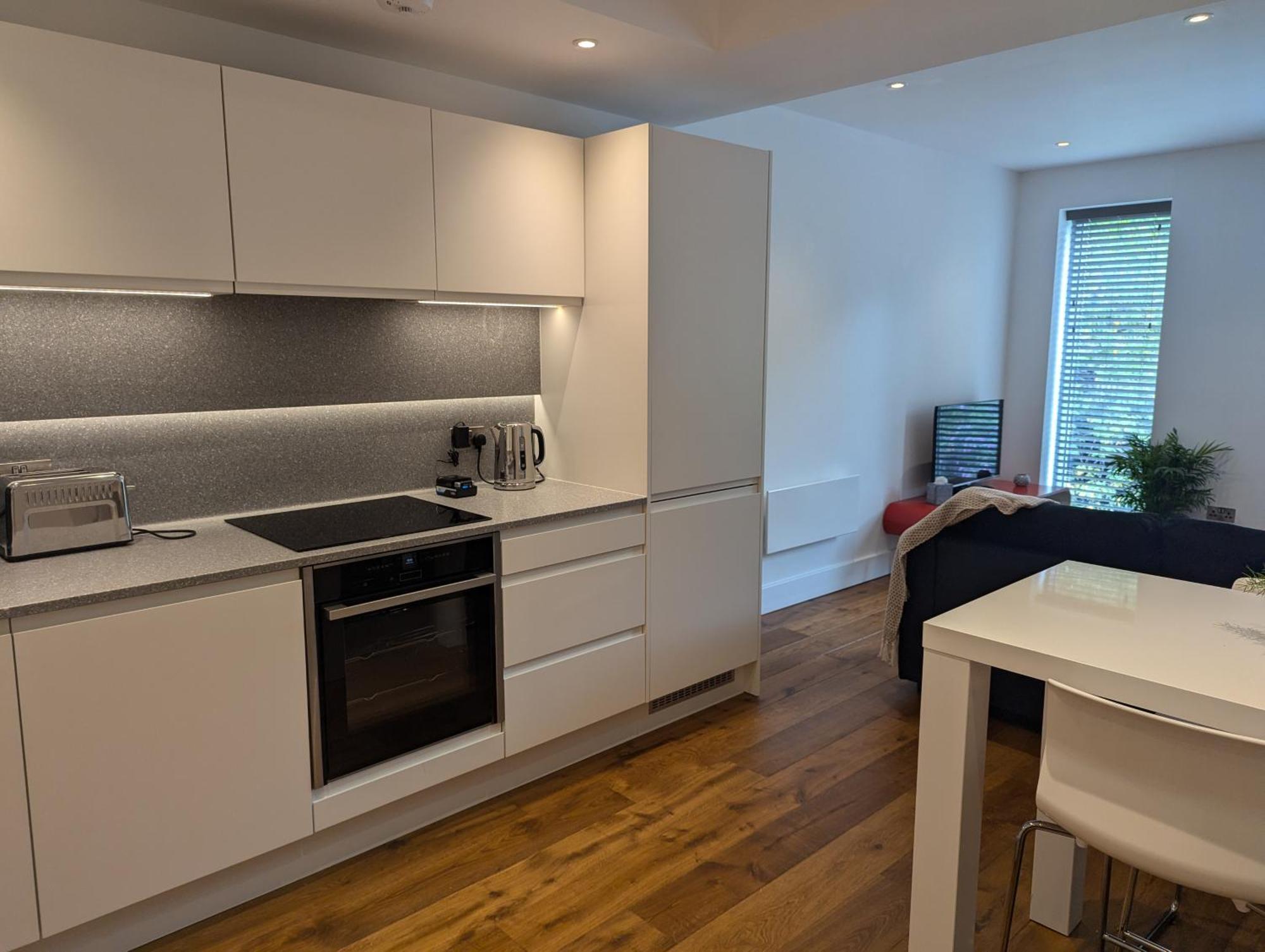 Luxury Harrogate City Centre Apartment With Free Parking Exterior photo
